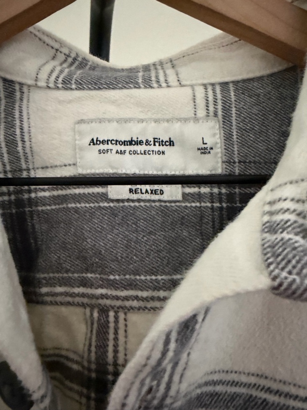 Abercrombie & Fitch Gray and White Plaid Shirt Jacket heavy weight - Picture 3 of 4